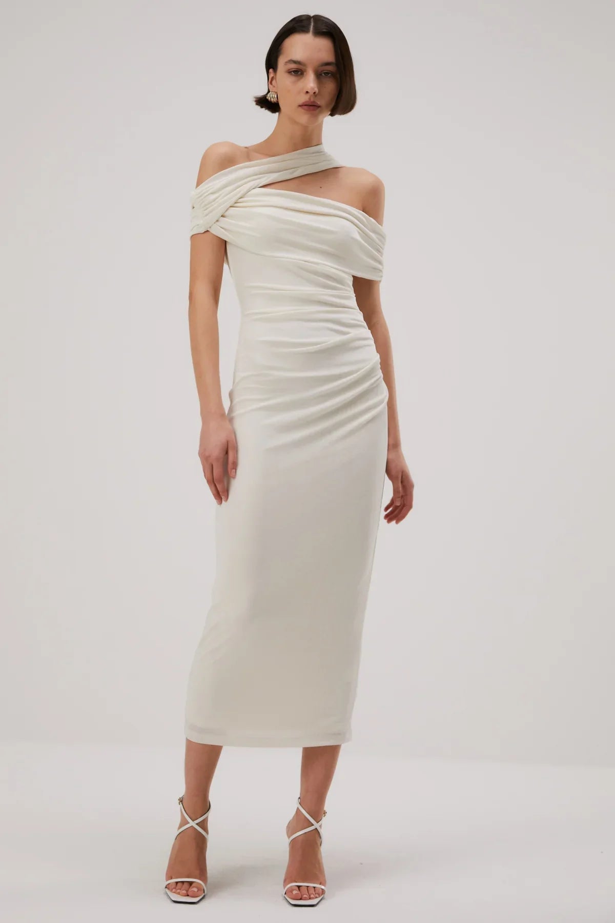 Women's Holiday Outfit Modern Romance Misha Imani Slinky Jersey Midi Dress - Ivory