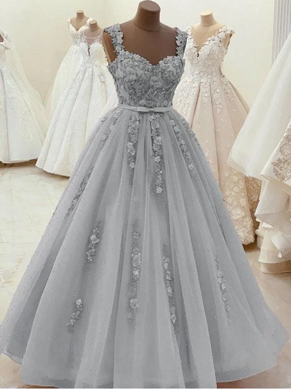 Women's Relaxed Outfit Fashion For Every Occasion Gorgeous Sweetheart Neck Beaded Gray Lace Prom Dresses, Gray Lace Formal Dresses, Gray Evening Dresses