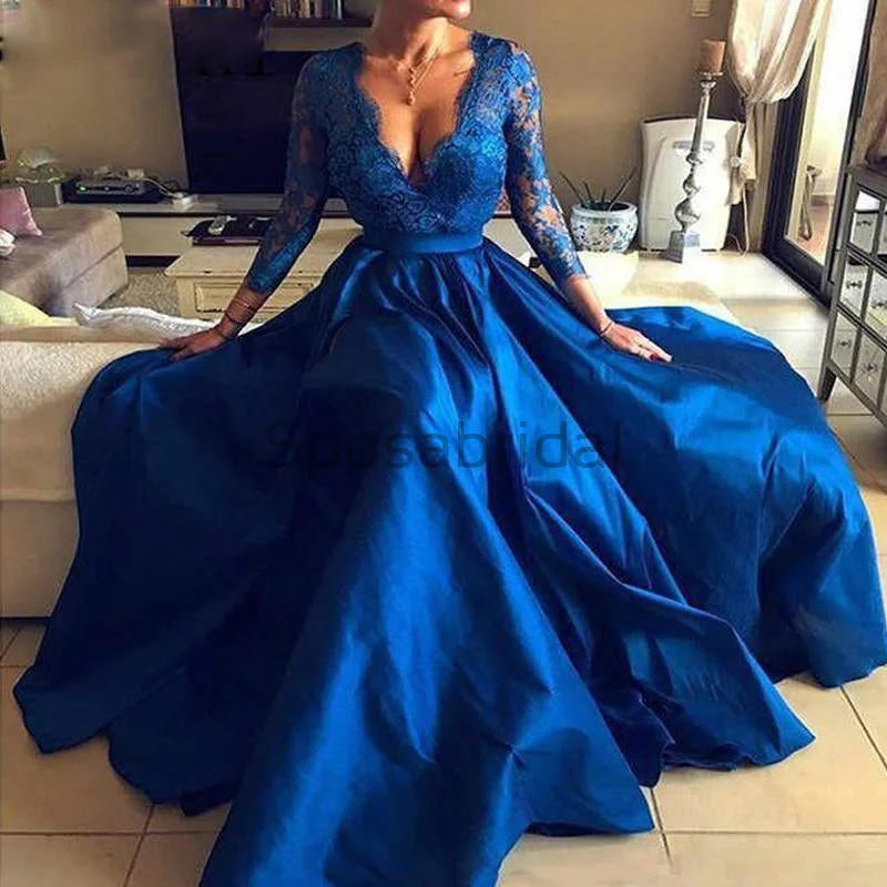 Women's Luxury Attire Forward Trendsetter A-line Long Sleeves Royal Blue Satin Lace Formal Vintag Long Prom Dresses PD1717