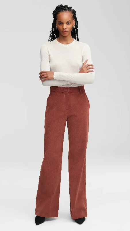 Women's Chic Outerwear Attire Timeless Elegant Soho Trouser in Corduroy | Cognac