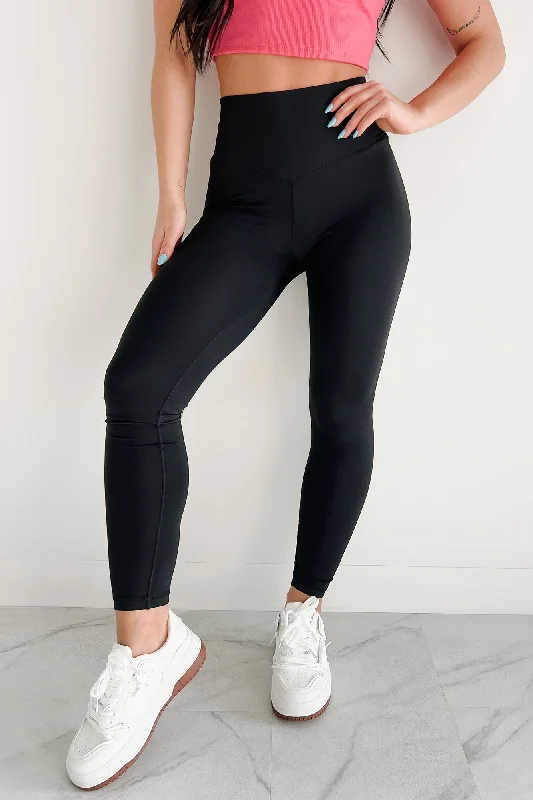 Affordable Trendy Clothes For Women Playful Elegance Finding Your Zone High Rise Basic Leggings (Black)