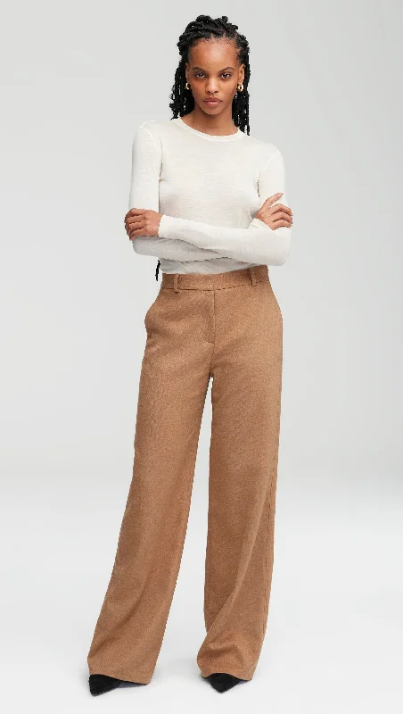 Women's Cozy Winter Attire Feminine Elegant Soho Trouser in Textured Wool | Camel